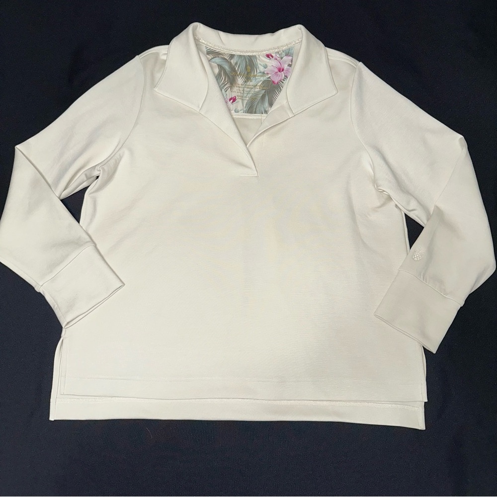 Tommy‎ Bahama cream tencel blend Top size large